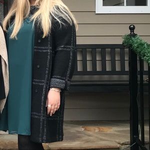 Adrienne Vittadini Size L (but very roomy) coat hardly worn
